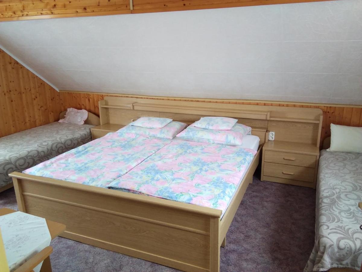 Martha Apartman Bük Eksteriør billede